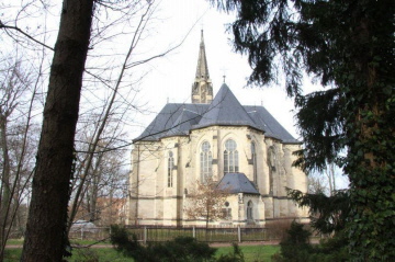 Blick von Osten auf die Lukaskirche.